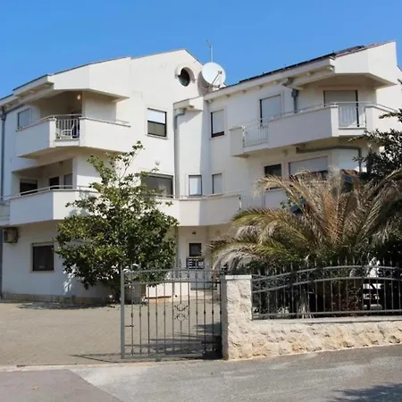 Amado Living - Zadar