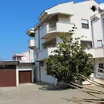 Amado Living - * Zadar