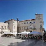 Amado Living - Habitación en casa particular Zadar