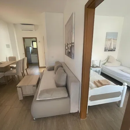 Amado Living - * Zadar