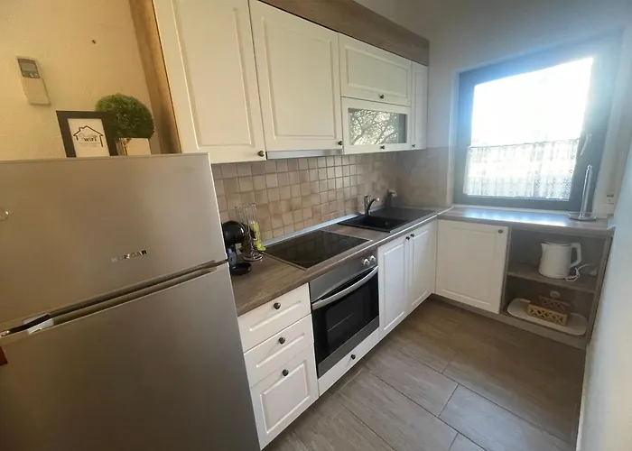 Amado Living - Homestay Zadar