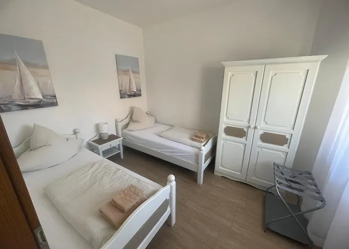 Homestay Amado Living - *